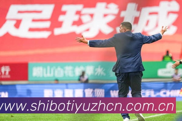 基恩表现低迷仅得四点五分当前状态续约存在较大风险成长观察:最新赛事动态与深度分析 基恩表现低迷仅得四点五分当前状态续约存在较大风险成长观察:最新赛事动态与深度分析